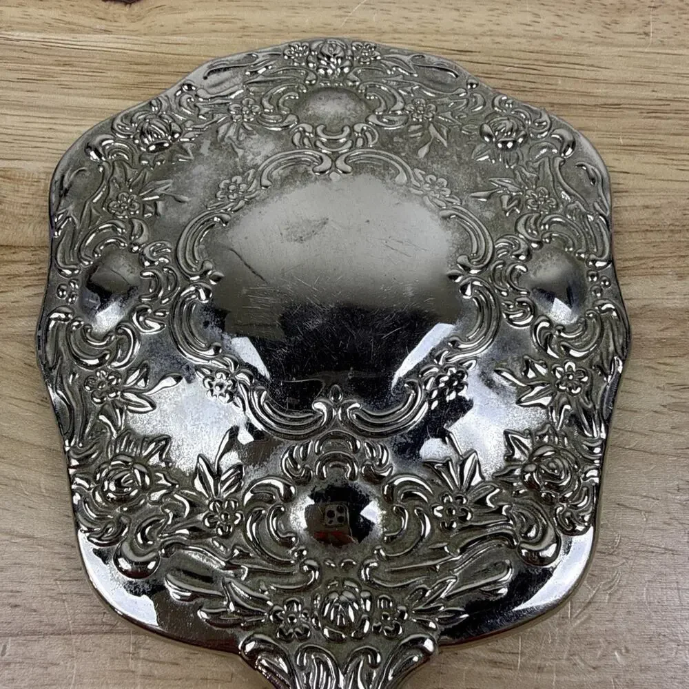 VINTAGE SILVERPLATE VICTORIAN STYLE VANITY HAND HELD MIRROR RAISED FLORAL DESIGN